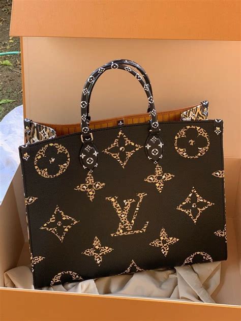 louis vuitton purse sale|outlet louis vuitton official sale.